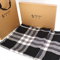 桑柏羊毛羊绒混纺黑格60*190cm生日礼物 冬季高档保暖加厚